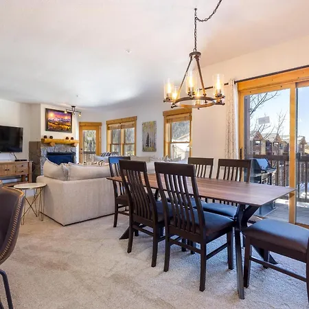 2640 Tenderfoot Lodge Condo